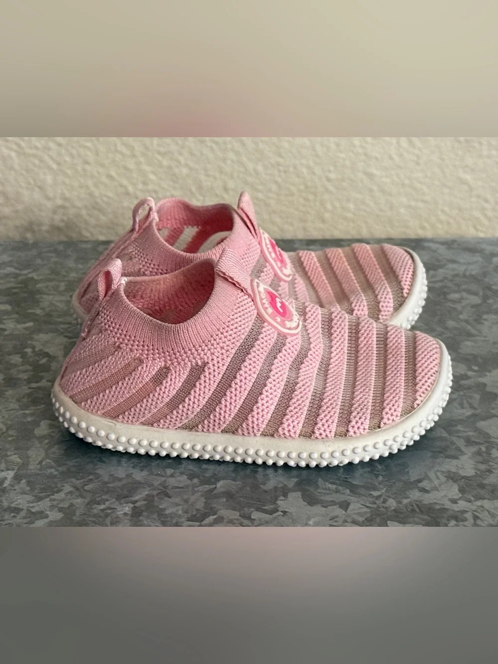 BM City Kids Pink Slip-On Mesh Sneakers, Size 4